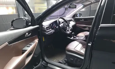 Kia Sorento 2017, 80511 км, за 9839.83 USD - фото 10