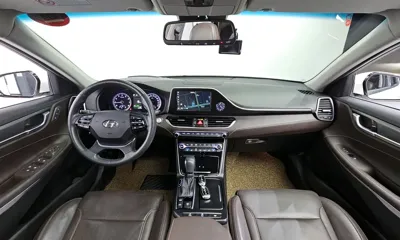 Hyundai Grandeur 2019, 99947 км, за 13130.58 USD - фото 7
