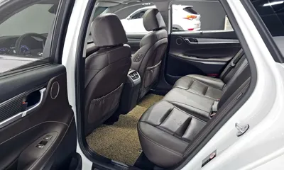 Hyundai Grandeur 2019, 99947 км, за 13130.58 USD - фото 10