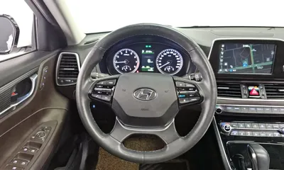 Hyundai Grandeur 2019, 99947 км, за 13130.58 USD - фото 13