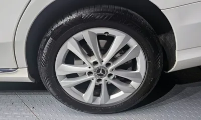 Mercedes-Benz C-Class 2020, 68409 км, за 15926.67 USD