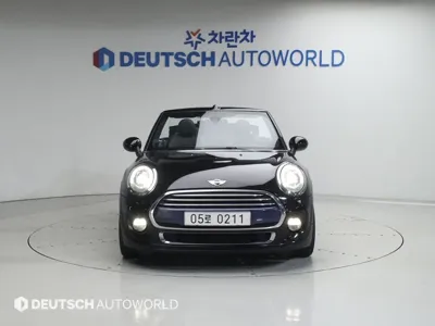 MINI Cooper Convertible 2016, 136200 км, за 6058.64 USD