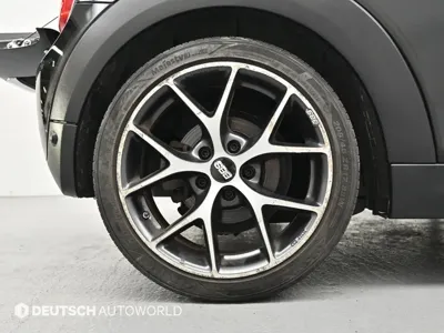 MINI Cooper Convertible 2016, 136200 км, за 6058.64 USD
