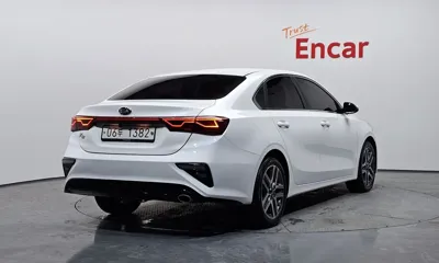 Kia K3 2019, 45692 км, за 8919.72 USD