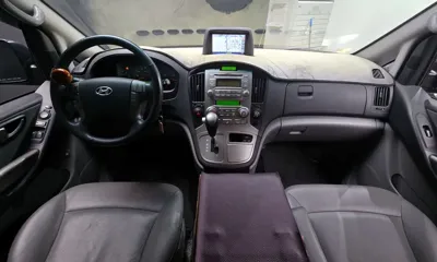 Hyundai Starex 2015, 119140 км, за 9205.29 USD - фото 7