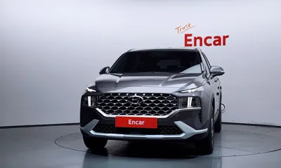 Hyundai Santafe 2022, 118012 км, за 11701.22 USD