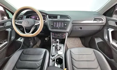 Volkswagen Tiguan 2023, 95172 км, за 21995.75 USD - фото 7