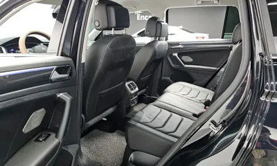 Volkswagen Tiguan 2023, 95172 км, за 21995.75 USD - фото 11