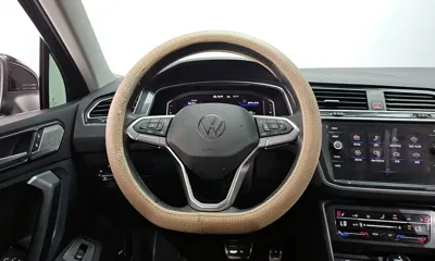 Volkswagen Tiguan 2023, 95172 км, за 21995.75 USD - фото 12
