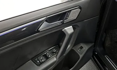 Volkswagen Tiguan 2023, 95172 км, за 21995.75 USD - фото 18