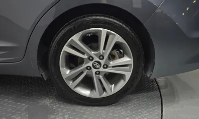 Hyundai Avante 2018, 109651 км, за 6310.18 USD - фото 21