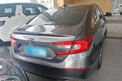 Honda Accord 2018, 98800 км, за 16126 USD - фото 6