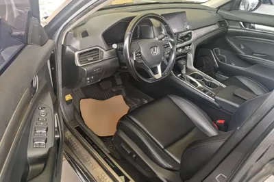 Honda Accord 2018, 98800 км, за 16126 USD - фото 18