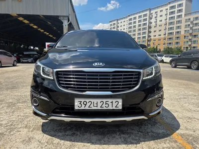Kia Canival · 2018 год