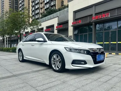 Honda Accord 2021, 80000 км, за 12442.41 USD