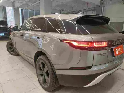 Land Rover Velar 2019, 60000 км, за 24101.95 USD