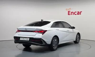 Hyundai Avante 2024, 62032 км, за 12377.86 USD