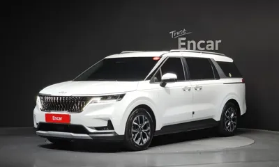 Kia Canival · 2023 год