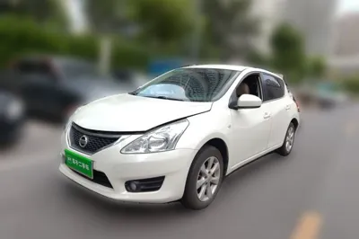 Nissan Tiida · 2011 год