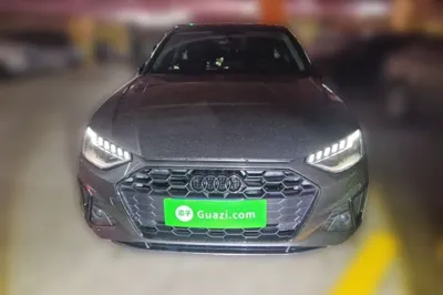 Audi A4L 2022, 63800 км, за 23906 USD