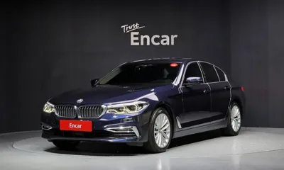 BMW 5-Series · 2020 год
