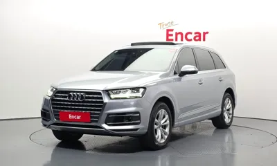 Audi Q7 · 2016 год