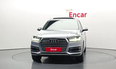 Audi Q7 2016, 96769 км, за 20822.33 USD