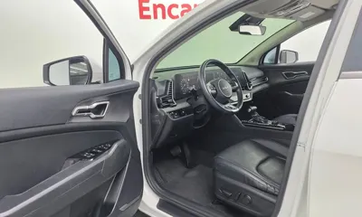 Kia Sportage 2022, 41167 км, за 15137.5 USD - фото 11