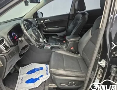 Kia Sportage 2016, 237157 км, за 4039.09 USD - фото 11