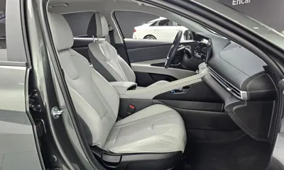 Hyundai Avante 2023, 7092 км, за 18175.91 USD - фото 12