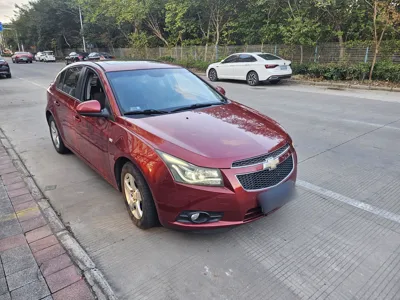 Chevrolet Cruze · 2013 год