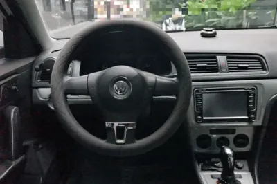 Volkswagen Lavida 2013, 82800 км, за 5921 USD - фото 10