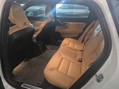 Volvo S90 2021, 182900 км, за 17920.44 USD - фото 13
