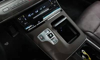 Hyundai Grandeur 2023, 164827 км, за 11290.53 USD - фото 9