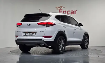 Hyundai Tucson 2016, 83982 км, за 9051.24 USD