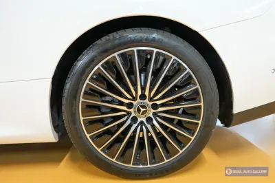 Mercedes-Benz CLE-Class 2026, 4000 км, за 49166.34 USD