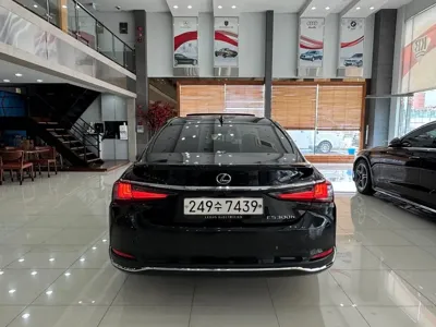 Lexus ES 2025, 29230 км, за 29838.12 USD - фото 4