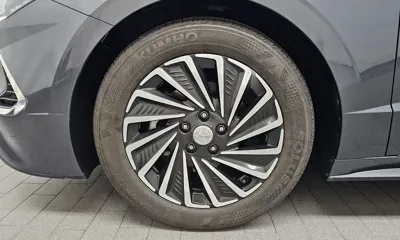 Hyundai Sonata 2021, 58803 км, за 13609.42 USD