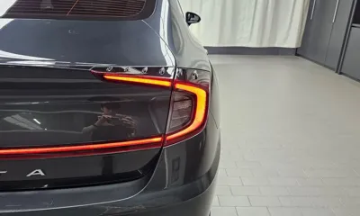 Hyundai Sonata 2021, 58803 км, за 13609.42 USD - фото 23