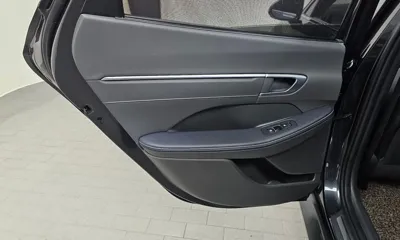 Hyundai Sonata 2021, 58803 км, за 13609.42 USD - фото 25