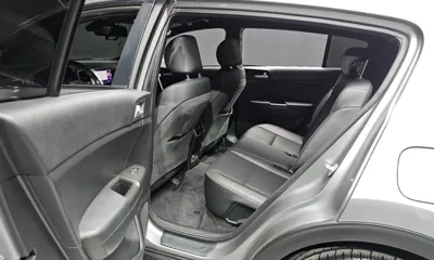 Kia Sportage 2019, 119823 км, за 9844.73 USD - фото 19