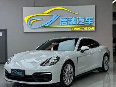 Porsche Panamera · 2021 год
