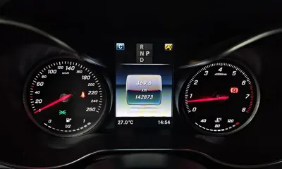 Mercedes-Benz C-Class 2018, 142873 км, за 8593.34 USD - фото 8