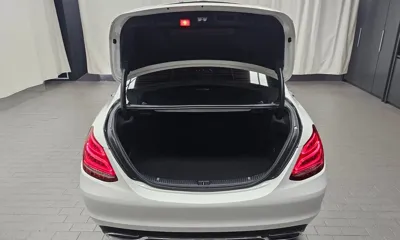Mercedes-Benz C-Class 2018, 142873 км, за 8593.34 USD - фото 20