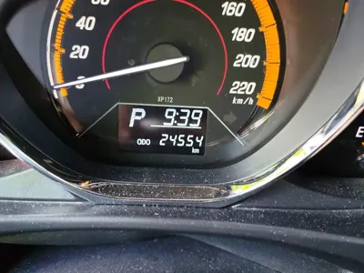 Toyota Yaris L 2023, 24600 км, за 8118.43 USD