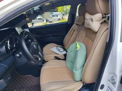 Toyota Yaris L 2023, 24600 км, за 8118.43 USD - фото 8