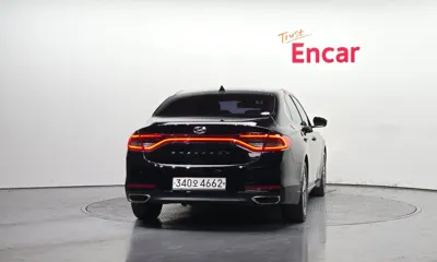 Hyundai Grandeur 2018, 199733 км, за 5483.98 USD
