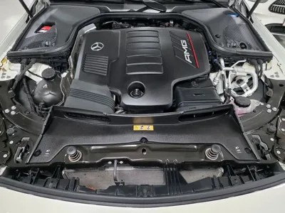 Mercedes-Benz AMG GT 2021, 64877 км, за 42966.71 USD - фото 6