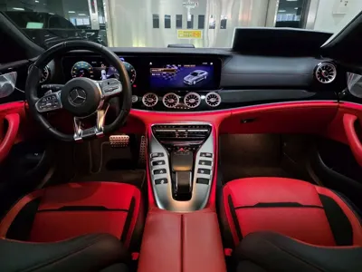 Mercedes-Benz AMG GT 2021, 64877 км, за 42966.71 USD - фото 7