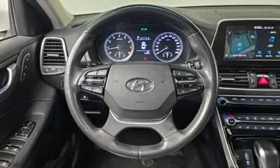 Hyundai Grandeur 2018, 61203 км, за 12295.09 USD - фото 13